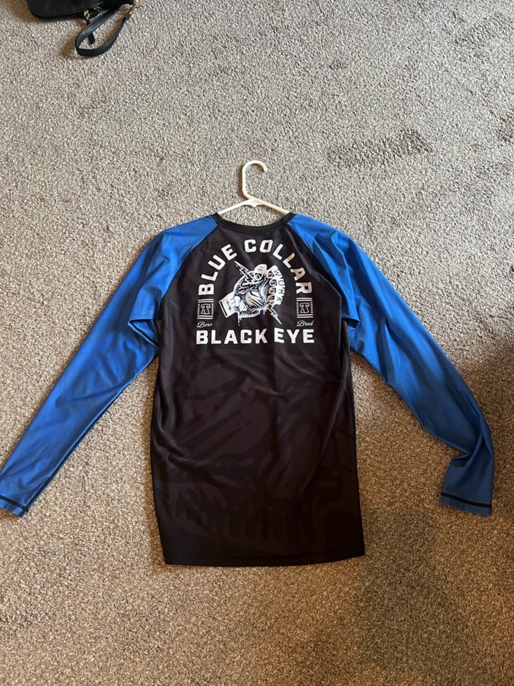 Few Will Hunt Rash Guard L - Picture 3 of 3